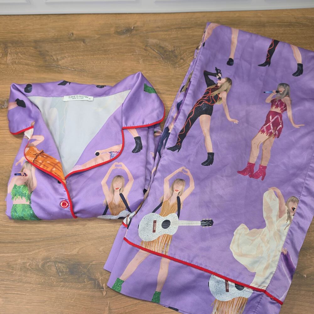 Sheshow Eras Tour Pajama Set Womens M Purple Graphic Button Down
